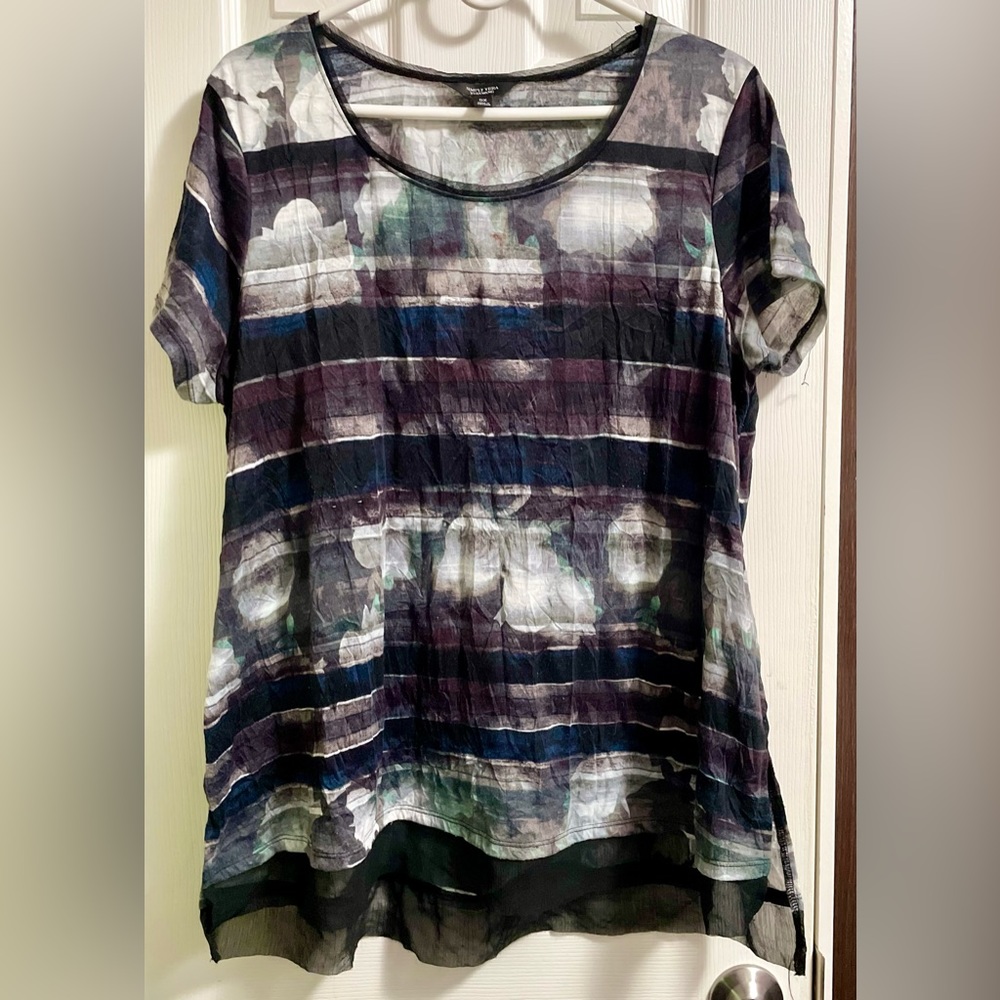 Vera Wang top